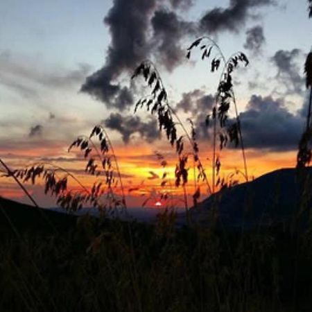 In Sicilia Da Ciro Bed & Breakfast Vita Bagian luar foto