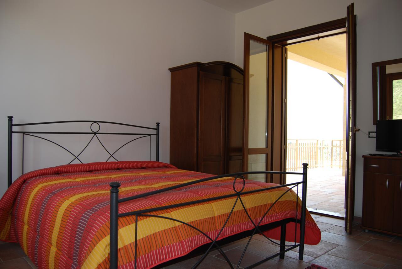In Sicilia Da Ciro Bed & Breakfast Vita Bagian luar foto