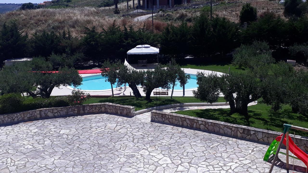 In Sicilia Da Ciro Bed & Breakfast Vita Bagian luar foto